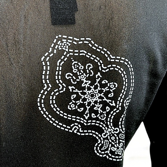 Kenneth Cole Black Mandala Print Long Sleeve Mesh Tunic - Picture 10 of 16